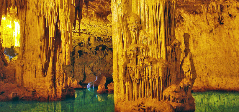 Le emozionanti grotte di Nettuno - Alghero