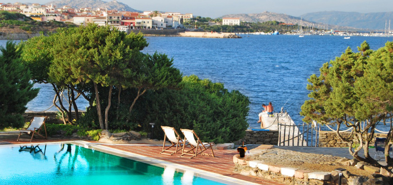 Vista sul porto vecchio di Stintino